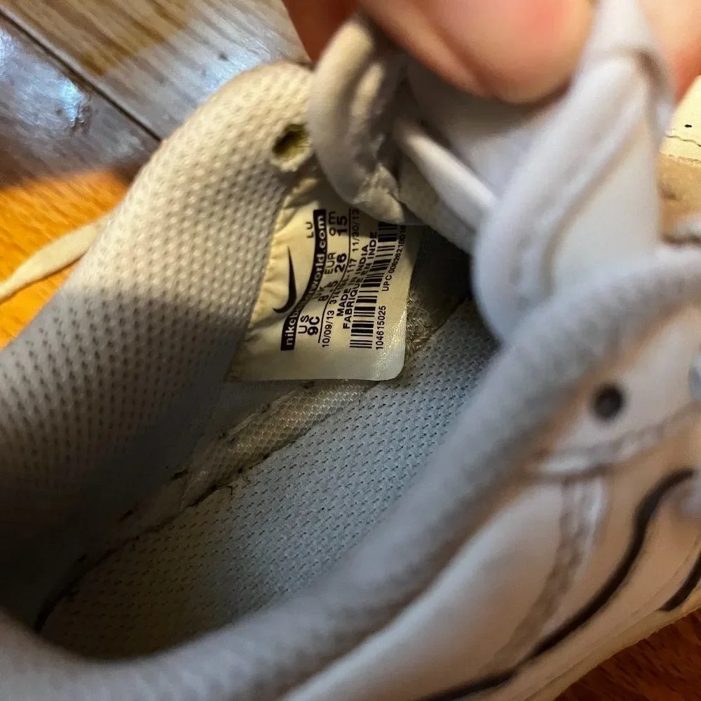 Nike Air Force 1 sneakers size 9c